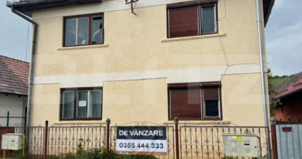 Casa spatioasa in Custelnic langa Tarnaveni! 10Ari teren!