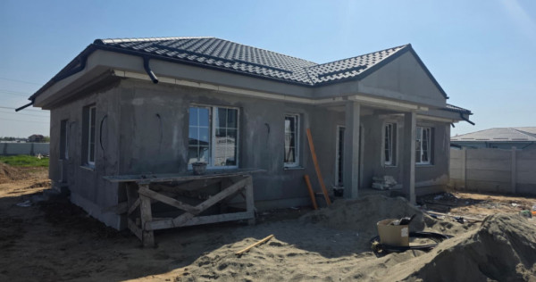 Casa pe parter, 103 mp, 400 mp curte, zona Metro