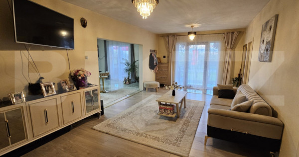 Casa de vanzare, 3 camere, 136 mp - Deva