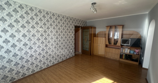 Apartament 3 camere, 70 mp, Micro 16