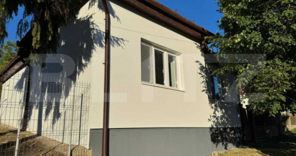 Casa de vanzare , 80 mp ,finisata recent, 25 arii teren, Tea