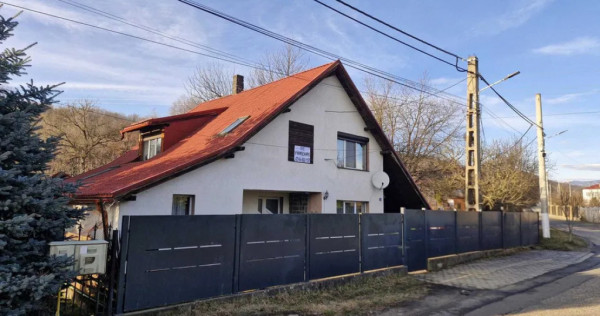 Casă mobilată cu vedere la pădure, 165 mp + teren 841 mp