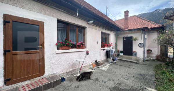 Casa de vanzare in Cartierul Schei, zona Piata Unirii