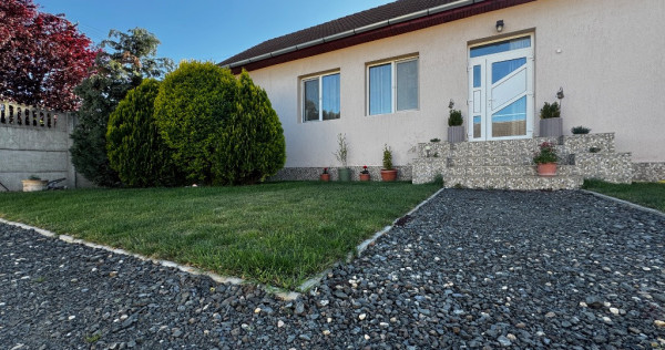 Casa &icirc;n Felnac, 5 camere, utilata