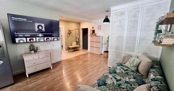Apartament 2 camere, 56mp, semidecomandat, 2 parcari, zona P