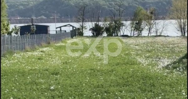 Teren 2100 mp cu ieșire la lac &ndash; Budeasa Mare