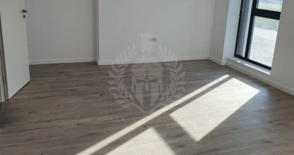 //2 CAMERE//SPATIU BIROURI// MRS GRADINILE//
