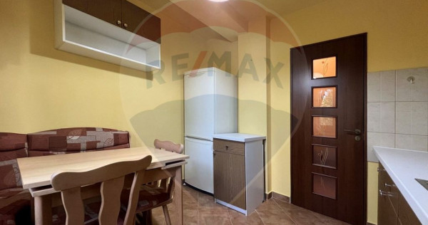 Apartament spațios, de &icirc;nchiriat &icirc;n zona Mănăștur