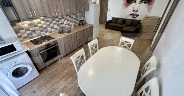 Apartament 3 camere, 70 mp total, acces pietonal Vivo