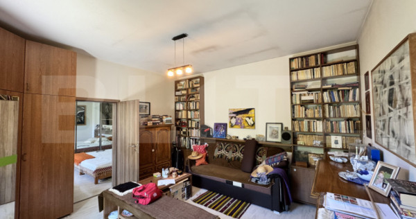 Apartament 3 camere, boxa, pod, zona centrala - Horea