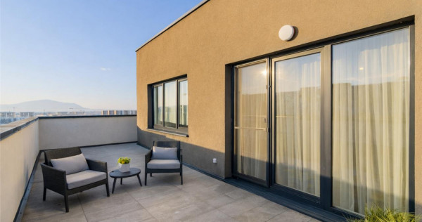 FILM3D! Penthouse spatios,luminos,terasa generoasa,Maurer,Tr