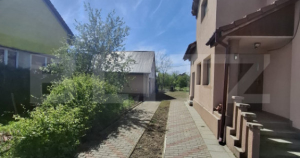 Casa 5 dormitoare, 204 mp utili, teren 1550 mp, zona Ardud