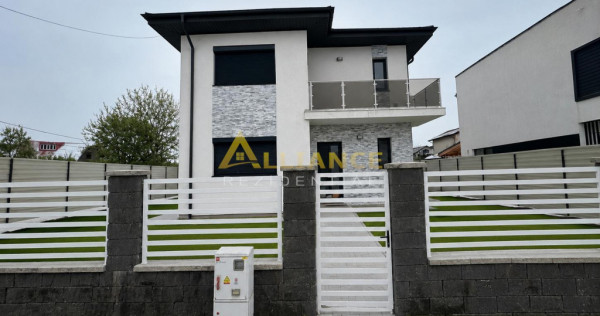 Vila individuala P 1E || 4 camere 2 bai || 450mp teren