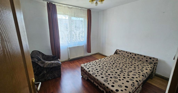 Apartament de Vanzare, disponibil imediat, semicentral