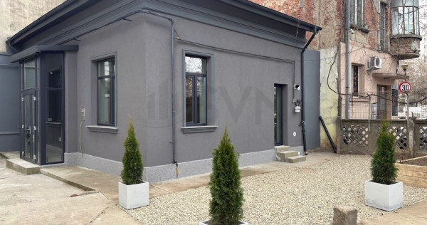 Casa reconsolidata si renovata complet - Mosilor - Traian
