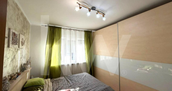 Apartament 3 camere decomandat &ndash; Craiovița Nouă