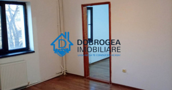 23 AUGUST- APARTAMENT 3 CAMERE, ETAJ 1