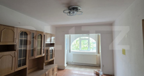 Apartament 4 camere, decomandat, 95 mp, zona Mazepa 1