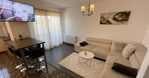 Apartament 2 cam 60 mp, et.3, lift si parcare exterioara zona VIVO