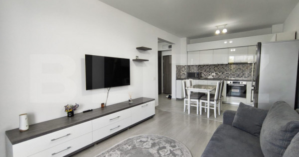 Apartament 3 camere, etaj 2, parcare - Prima Universitatii