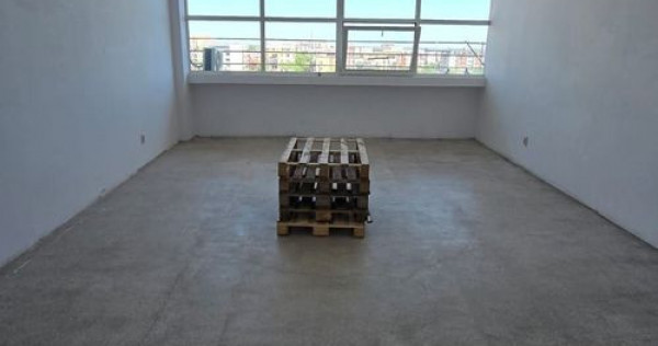 Spatiu 50mp situat pe bd. Theodor Pallady, la etaj, birou...