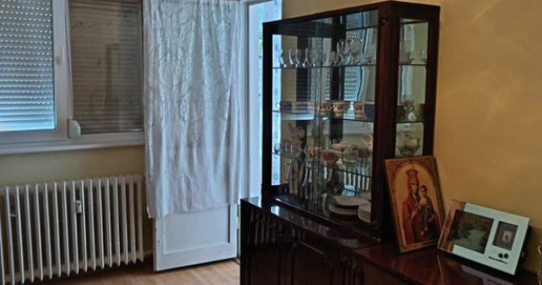 De vanzare apartament cu 2 camere, parter, micro 13 B, 58...