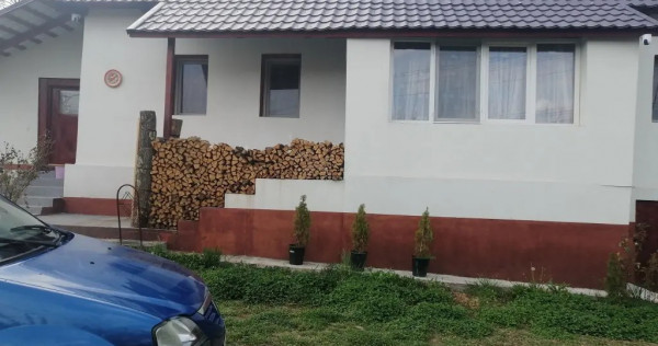 Casa renovata, 97mp utili, teren 900mp situata pe soseaua Cluj-Zalau