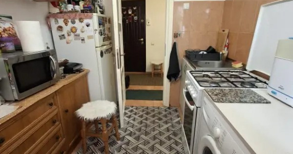 Apartament 2 camere de &icirc;nchiriat &icirc;n spate la Magazin Bucovina