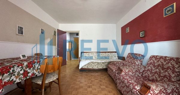 Apartament cu 2 camere, Tic Tac