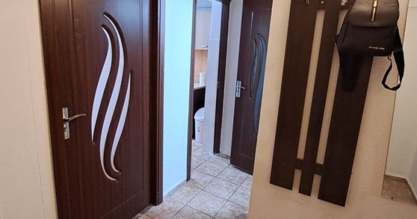 De inchiriat apartament 2 camere Ultracentral, et. 1, 180...