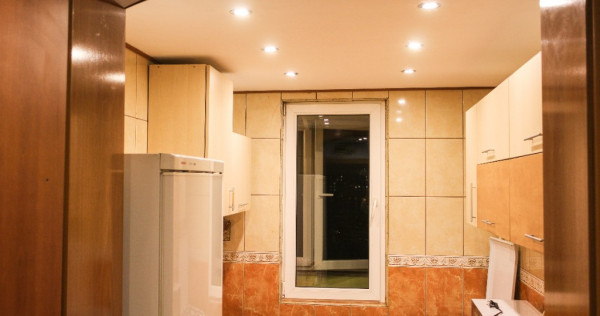 Apartament 2 camere vizavi de Auchan Vitan