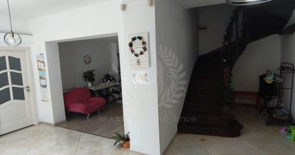//SALON INFRUMUSETARE//CLINICA// AFI PLOIESTI//