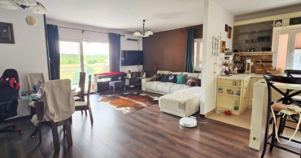 Apartament 110 mp - 3 camere - 3 bai - terasa - loc parca...