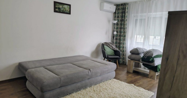 De inchiriat: apartament, 2 camere Oradea. 340 E/luna. Co...