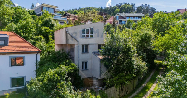 Casa str. Horia 51B, Brașov. O poziție pe care orașul ...