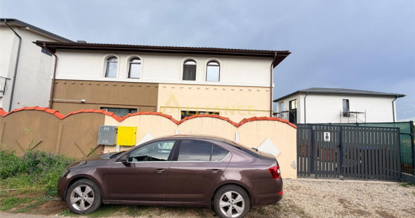Mutare Imediata! Casa 5 Camere in Berceni, Terasa Acoperita