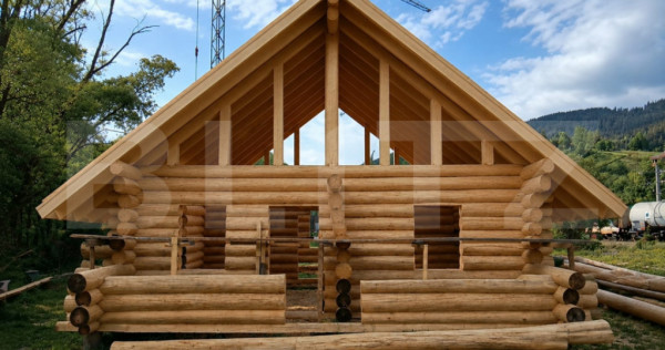 Casa din lemn rotund, 150 mp, in Vatra Dornei