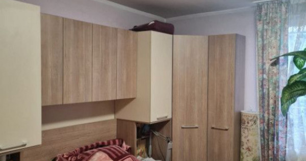 Apartament 3 camere la casa zona Centrul Istoric