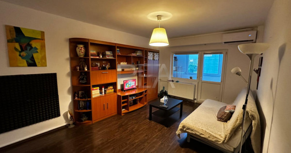 4 camere Teiul Doamnei decomandat, an 1987, 81 mp