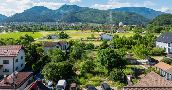 Teren intravilan de v&acirc;nzare &ndash; 876 mp, Săcele, Strada ...