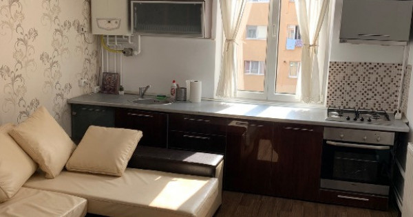 Proprietar v&acirc;nd apartament 2 camere