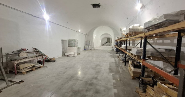 Inchiriez spatiu comercial 600 mp zona Aradul Nou ID: 45202