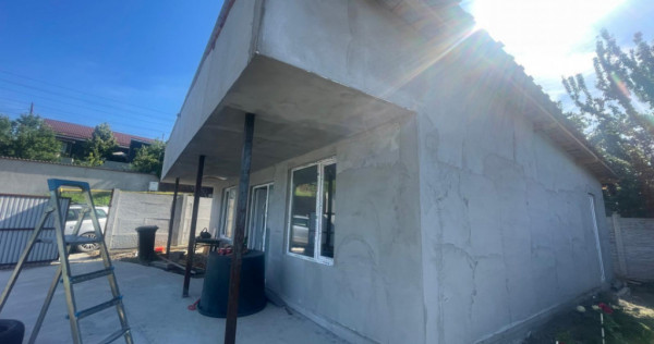 Casa de vanzare, 72 mp, 1500 mp teren, zona Baleasa