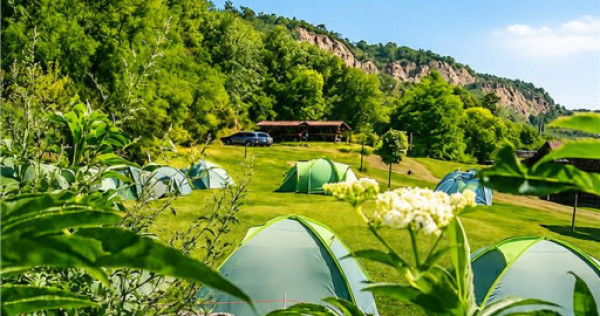 Transilvania Camping, domeniu de 14.400mp,Sanmarghita de Mur