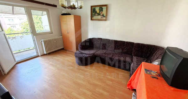 Apartament 4 camere decomandat - Spitalul Judetean - 80mp...