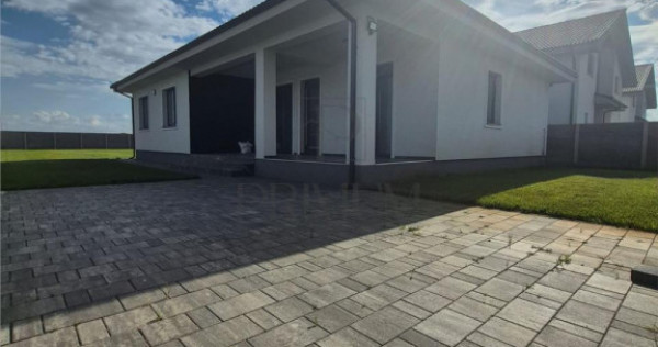 Casa individuala superba - zona linistita - bucatarie inchis