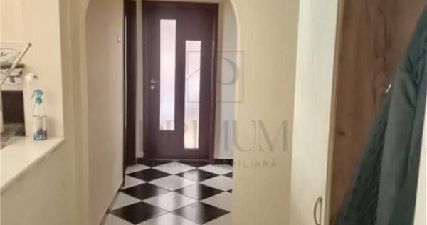 ARADULUI - Bloc Izolat - 4 Camere - 2 bai - PARTER - Central
