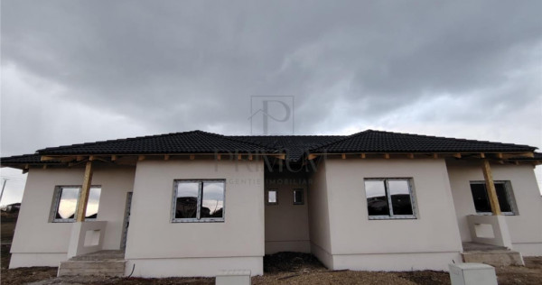 Comision 0 - Duplex despartit prin baie - teren 380 mp - toa