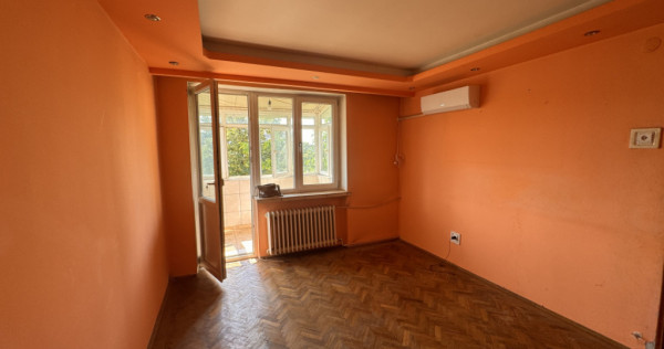 Apartament 3 camere, decomandat, 57 mp, zona Nicolae Titules