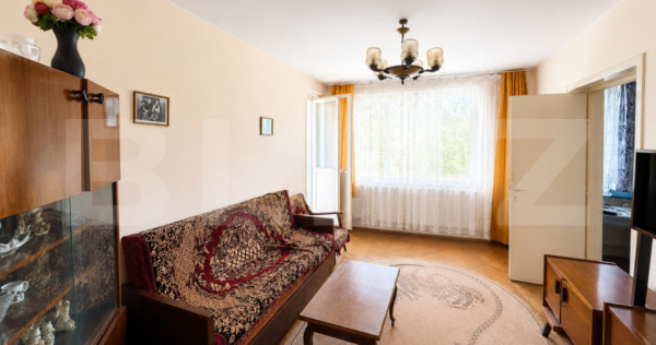 Apartament 4 camere, 72 mp, decomandat, zona Baba lui Novac